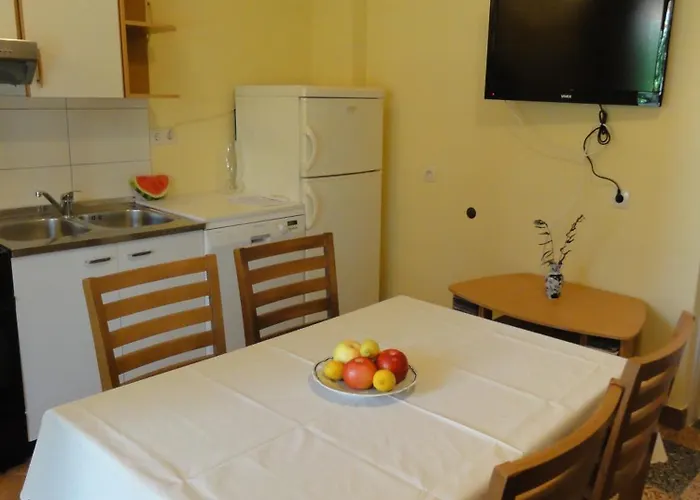 Guest Neno Konukevi Zadar