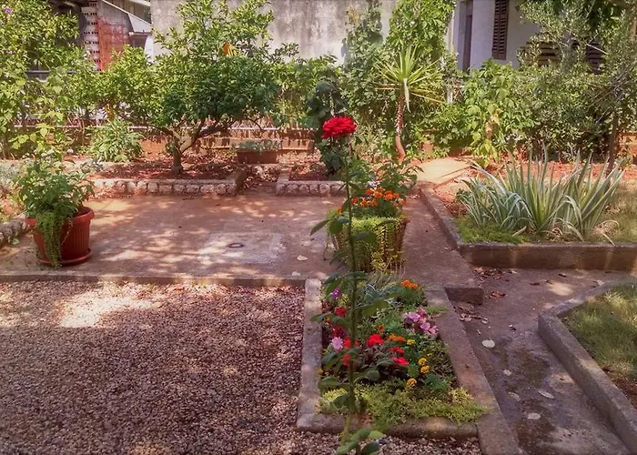 Guest Neno Konukevi Zadar